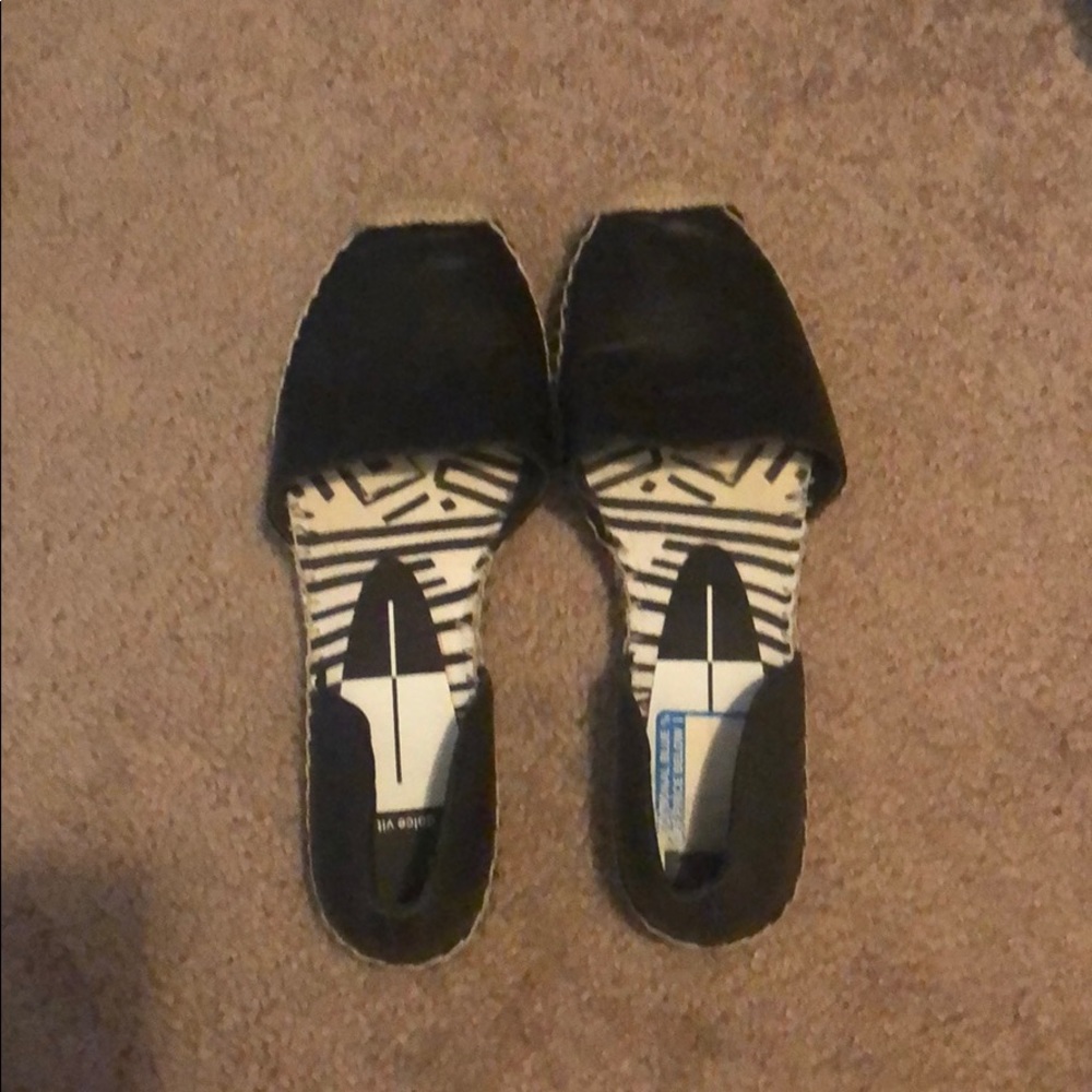 Dolce Vita espadrilles